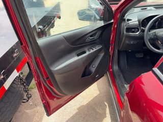 2024 Chevrolet Equinox AWD RS - Driver's Front Door Image